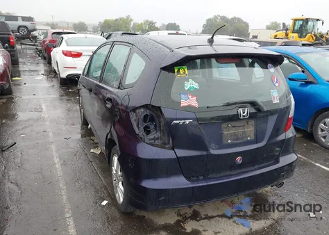 2010 Honda Fit Sport from USA, damaged, VIN JHMGE8H43AC027763
